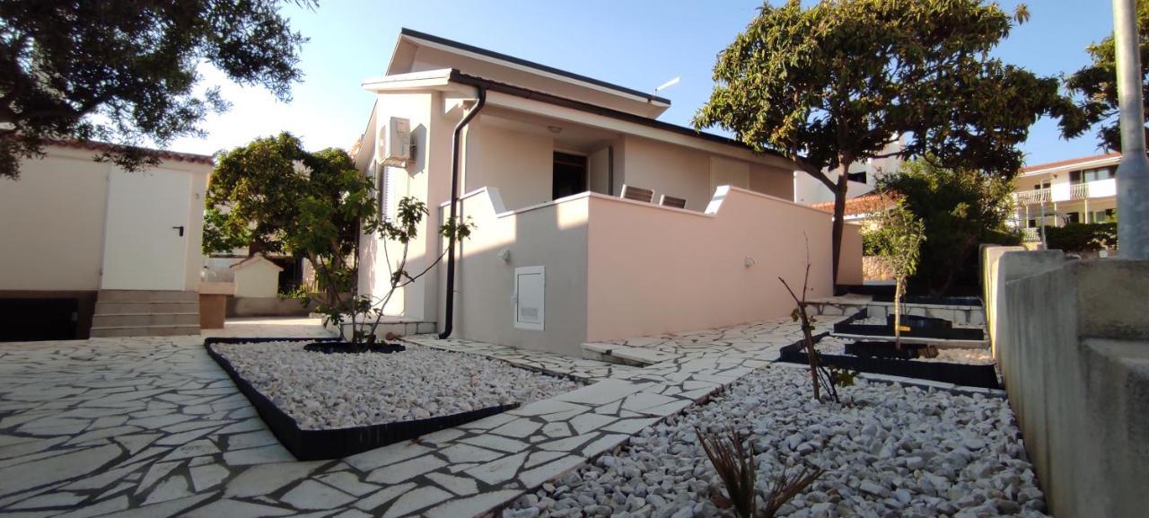 Villa Emma Rogoznica  Esterno foto
