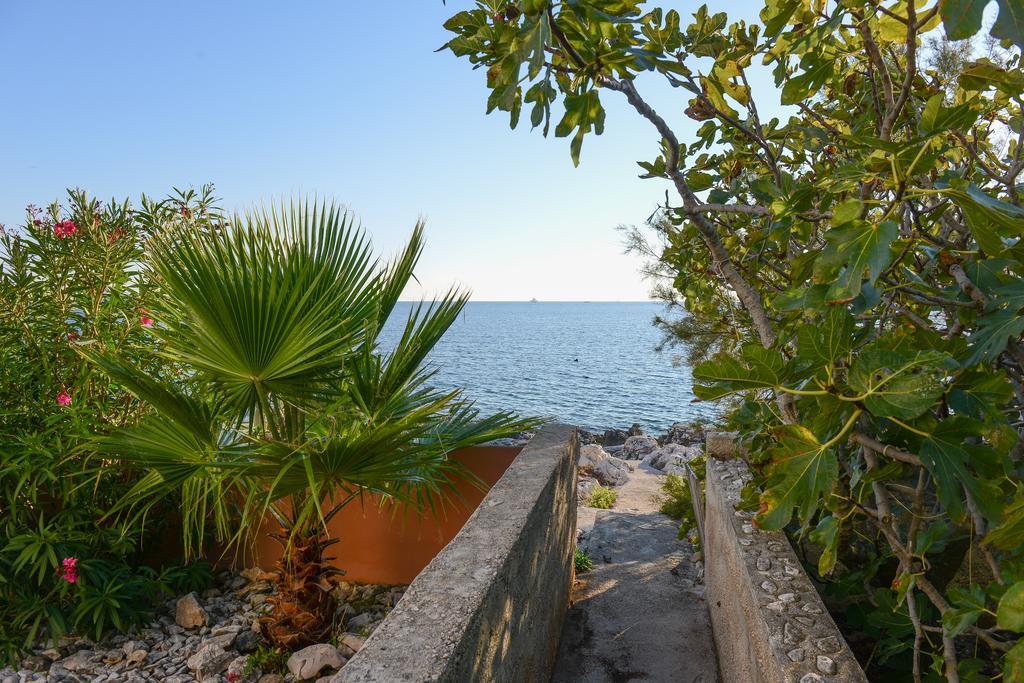 Villa Emma Rogoznica  Esterno foto